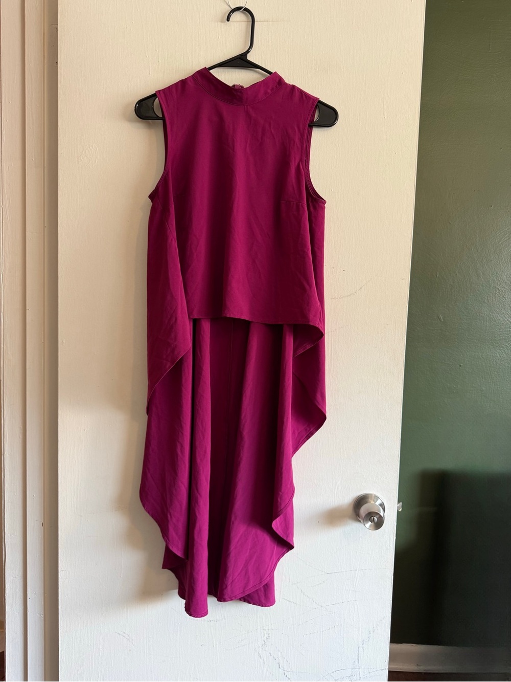 cq by cq fuchsia mock neck sleeveless high low long back blouse size small